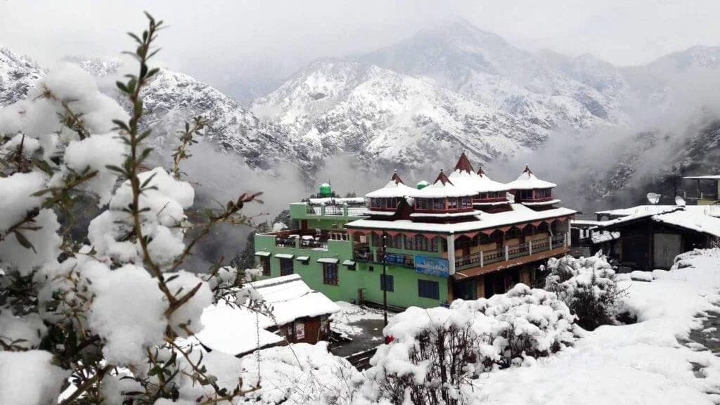 Kedarkantha Snow Trek Peak