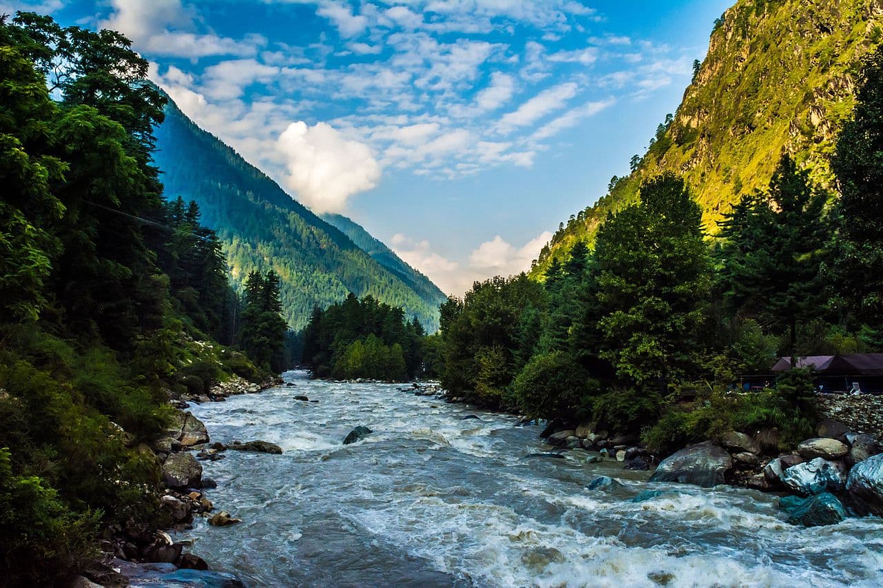 Jibhi Tirthan Nature Trek Adventure