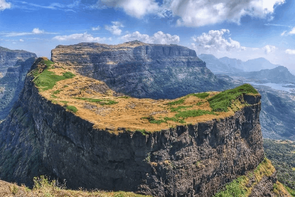Explorers Trek and Tours cover photo