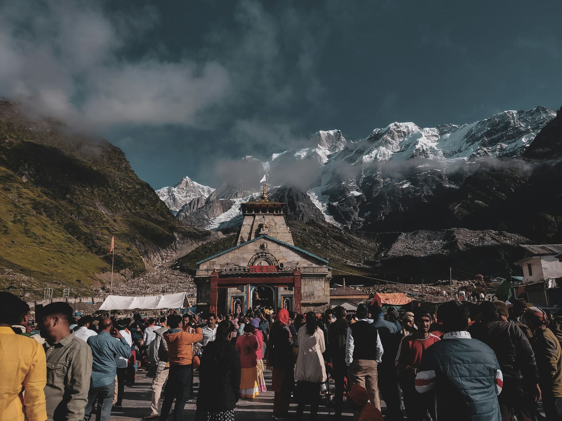 Shambhu Travels cover photo