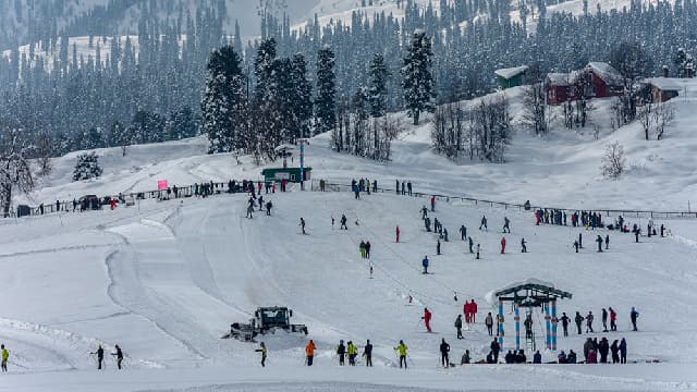 Kashmir Family Vacations